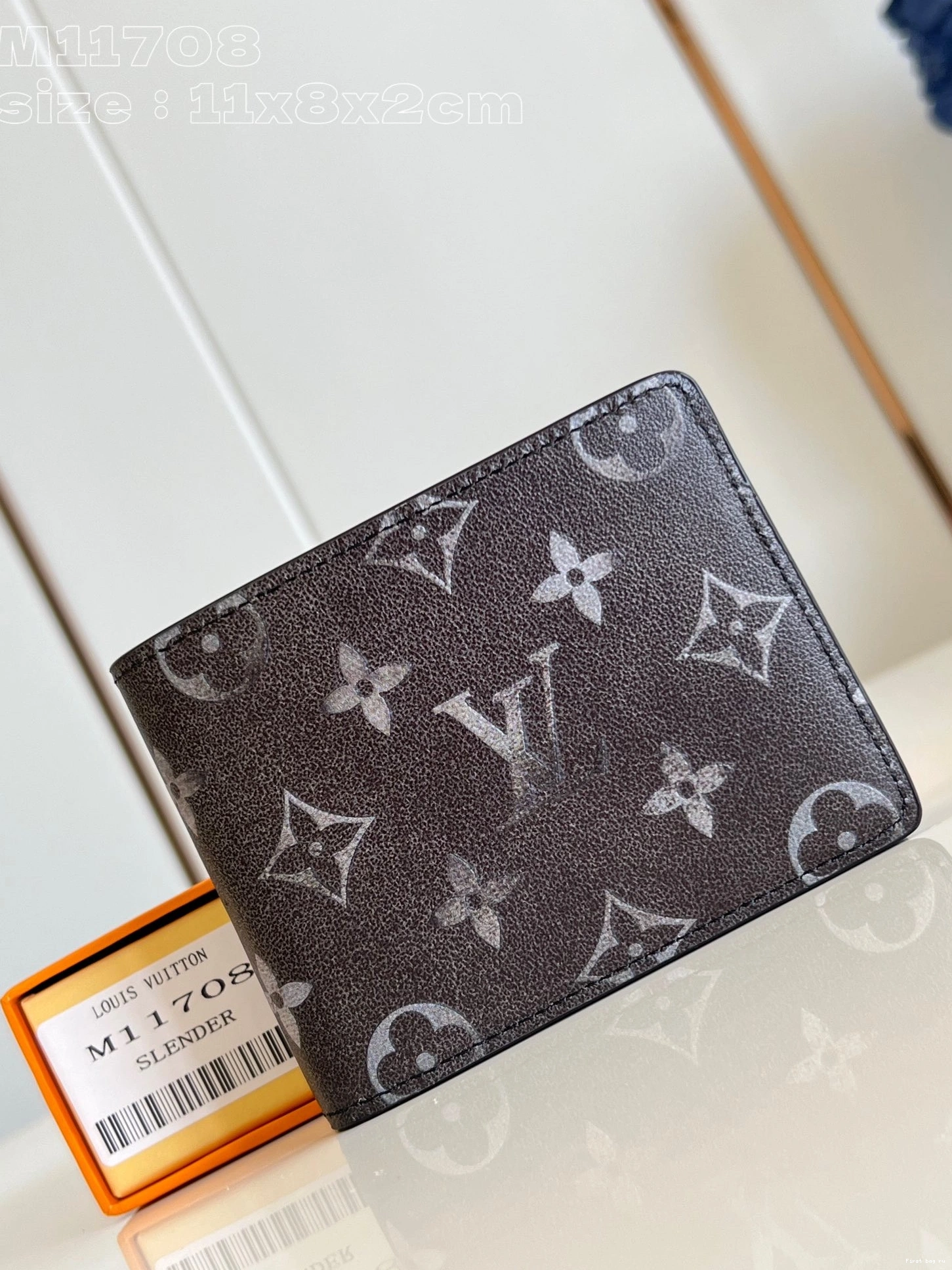 First bag ru WALLET-11*8.5*2CM SLENDER LOUIS VUITTON 0817